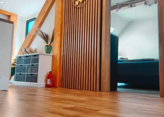 Appartement Fewoneustadt-02 *